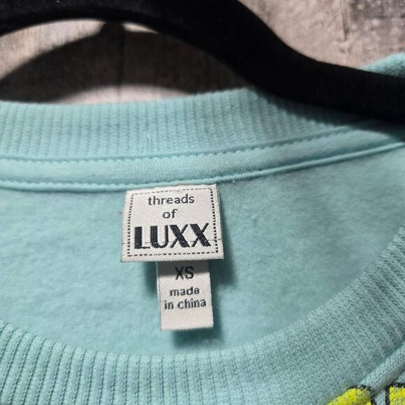 Threads of Luxx Lemon Biscottini Fleece Pullover - Picture 5 of 6